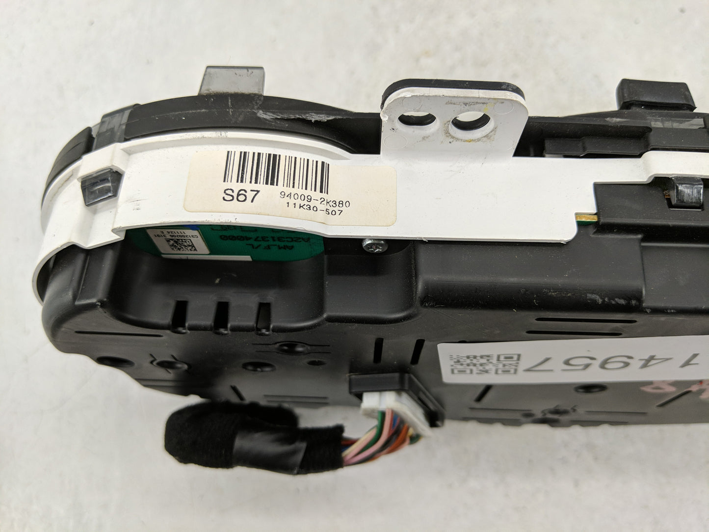 2012-2013 Kia Soul Instrument Cluster Speedometer Gauges P/N:94009-2K380 Fits Fits 2012 2013 OEM Used Auto Parts - Oemusedau