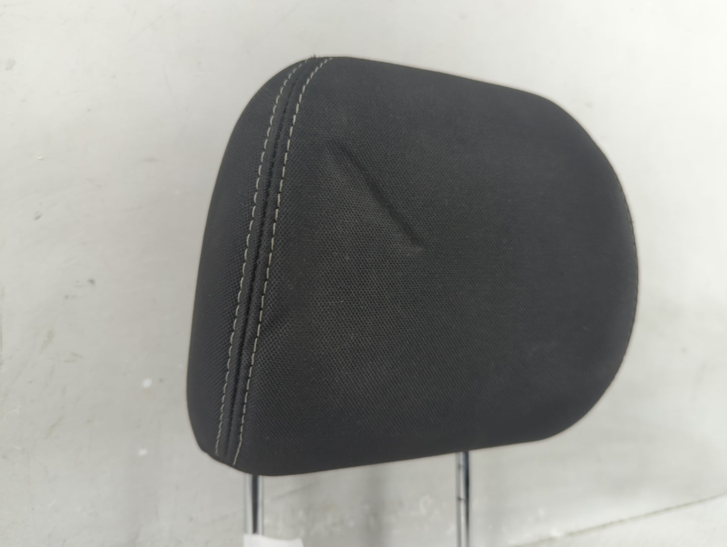 2012-2013 Kia Soul Headrest Head Rest Rear Seat Fits Fits 2012 2013 OEM Used Auto Parts - Oemusedautoparts1.com