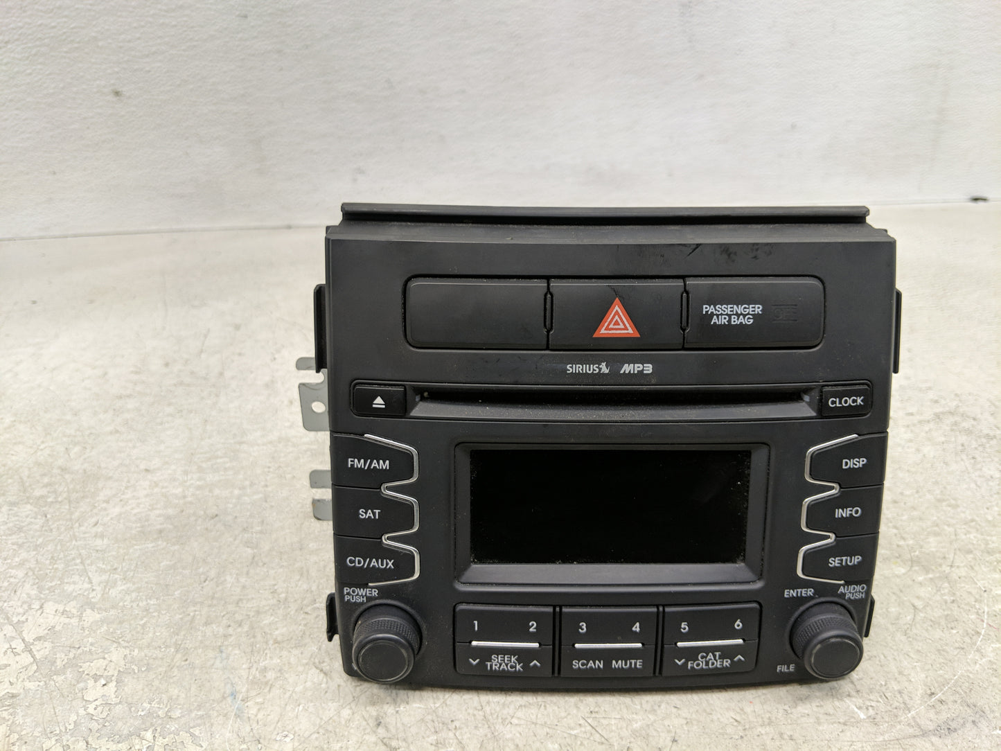 2012-2013 Kia Soul Radio AM FM Cd Player Receiver Replacement P/N:96170-2K100WK Fits Fits 2012 2013 OEM Used Auto Parts - Oe