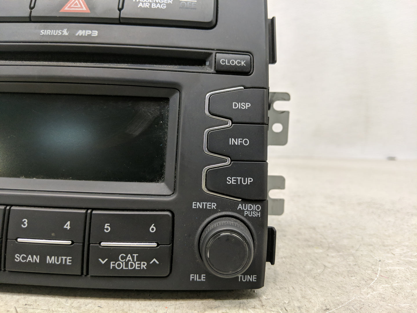 2012-2013 Kia Soul Radio AM FM Cd Player Receiver Replacement P/N:96170-2K100WK Fits Fits 2012 2013 OEM Used Auto Parts - Oe
