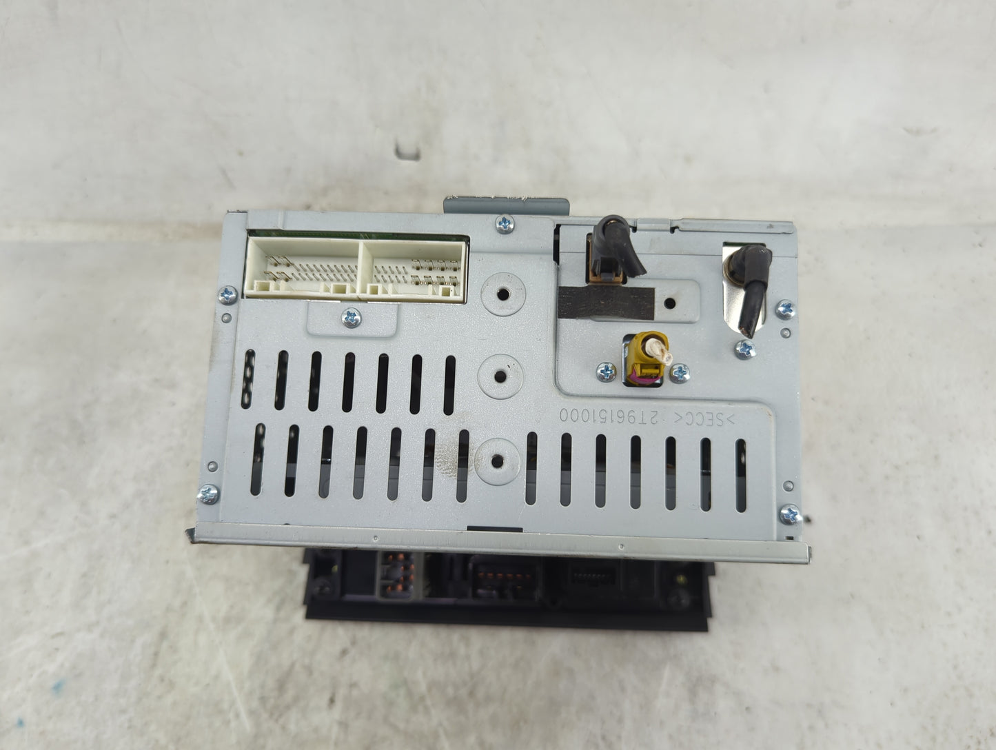 2012-2013 Kia Soul Radio AM FM Cd Player Receiver Replacement P/N:279615I000 Fits Fits 2012 2013 OEM Used Auto Parts - Oemus
