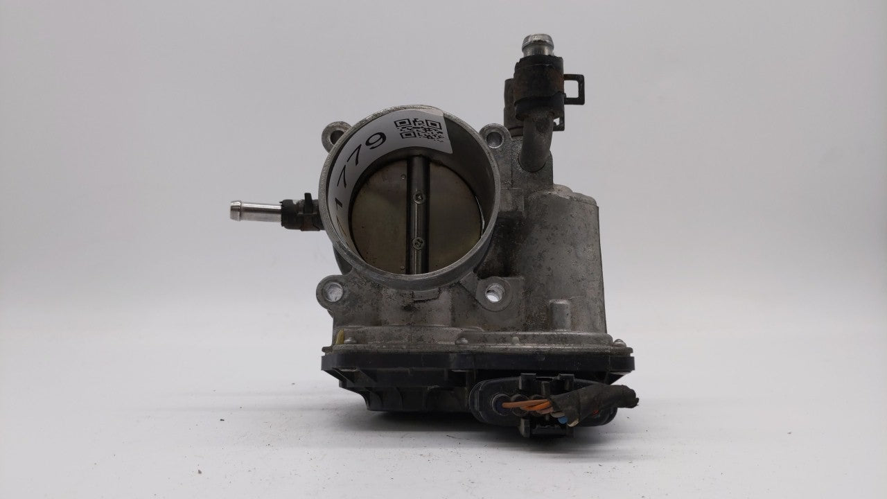 2012-2019 Kia Soul Throttle Body P/N:5302-1S02 35100-2B300 Fits Fits 2012 2013 2014 2015 2016 2017 2018 2019 OEM Used Auto P