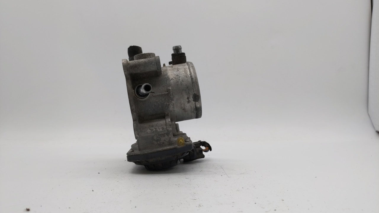2012-2019 Kia Soul Throttle Body P/N:5302-1S02 35100-2B300 Fits Fits 2012 2013 2014 2015 2016 2017 2018 2019 OEM Used Auto P