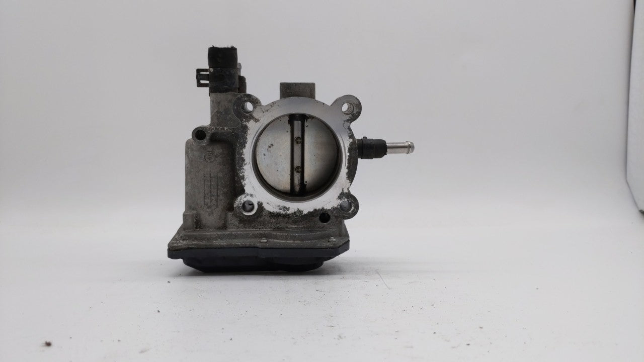 2012-2019 Kia Soul Throttle Body P/N:5302-1S02 35100-2B300 Fits Fits 2012 2013 2014 2015 2016 2017 2018 2019 OEM Used Auto P
