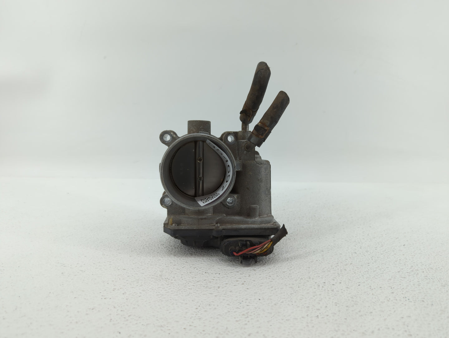 2012-2019 Kia Soul Throttle Body P/N:35100-2E000 35100-2B300 Fits Fits 2012 2013 2014 2015 2016 2017 2018 2019 OEM Used Auto