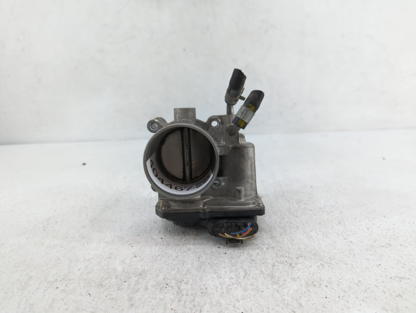 2012-2013 Kia Soul Throttle Body P/N:35100-2E400 35100-2E000 Fits Fits 2012 2013 2014 2015 2016 2018 2019 OEM Used Auto Part