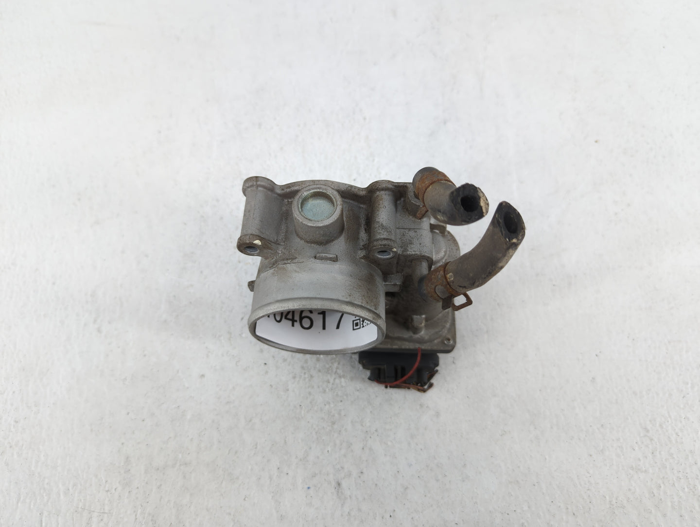 2012-2013 Kia Soul Throttle Body P/N:35100-2E400 35100-2E000 Fits Fits 2012 2013 2014 2015 2016 2018 2019 OEM Used Auto Part