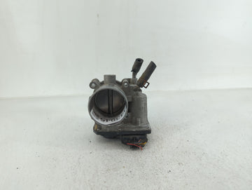 2012-2013 Kia Soul Throttle Body P/N:35100-2E400 35100-2E000 Fits Fits 2012 2013 2014 2015 2016 2018 2019 2020 2021 OEM Used