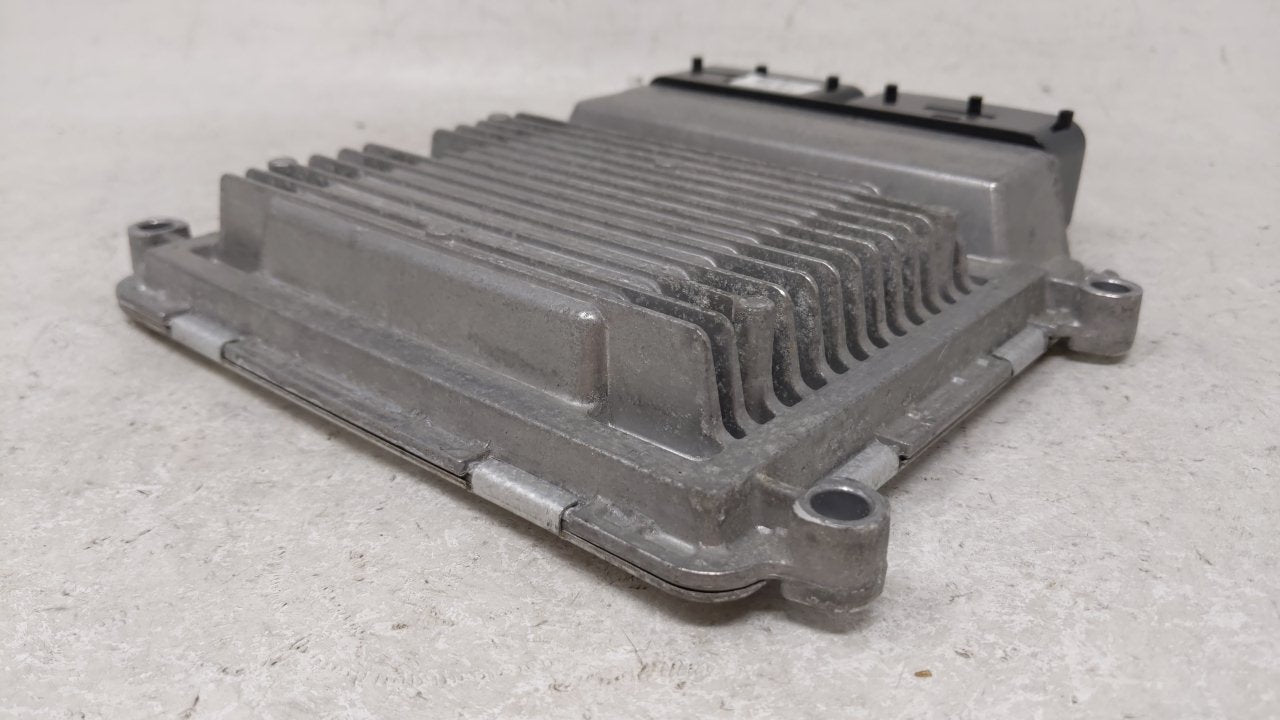 2012-2013 Kia Soul PCM Engine Control Computer ECU ECM PCU OEM P/N:39102-2EAK0 Fits Fits 2012 2013 OEM Used Auto Parts - Oem