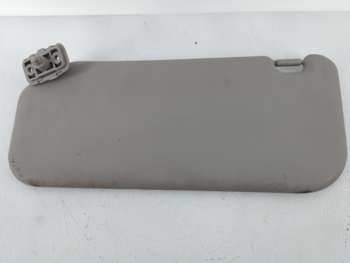 2010-2013 Kia Soul Sun Visor Shade Replacement Driver Left Mirror Fits Fits 2010 2011 2012 2013 OEM Used Auto Parts - Oemuse