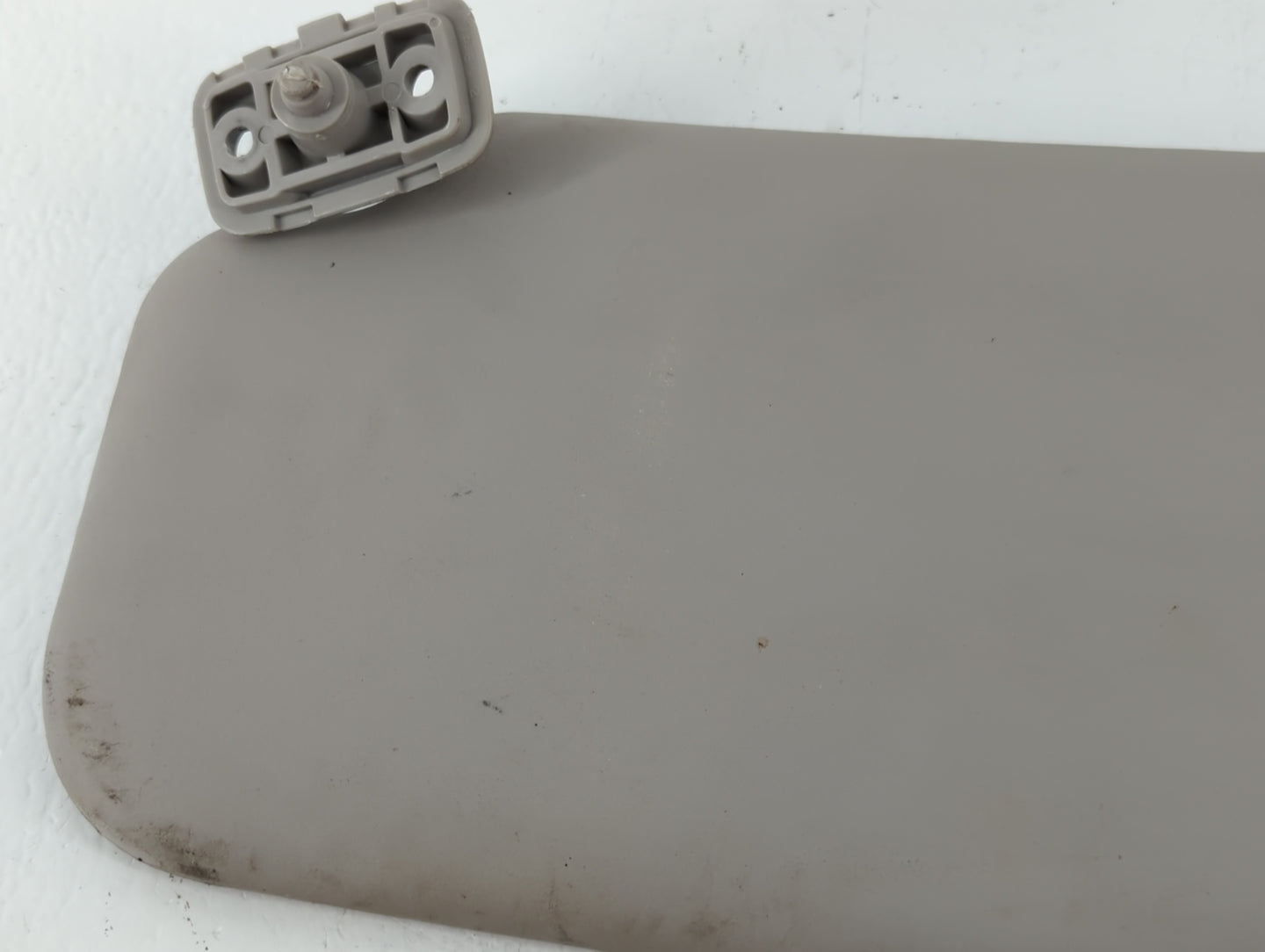 2010-2013 Kia Soul Sun Visor Shade Replacement Driver Left Mirror Fits Fits 2010 2011 2012 2013 OEM Used Auto Parts - Oemuse