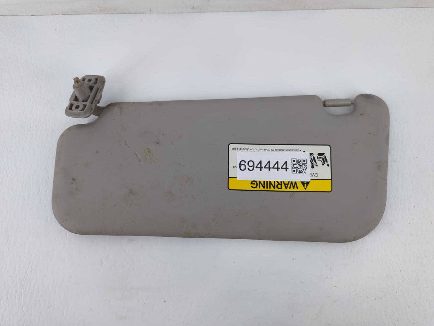 2010-2013 Kia Soul Sun Visor Shade Replacement Passenger Right Mirror Fits Fits 2010 2011 2012 2013 OEM Used Auto Parts - Oe