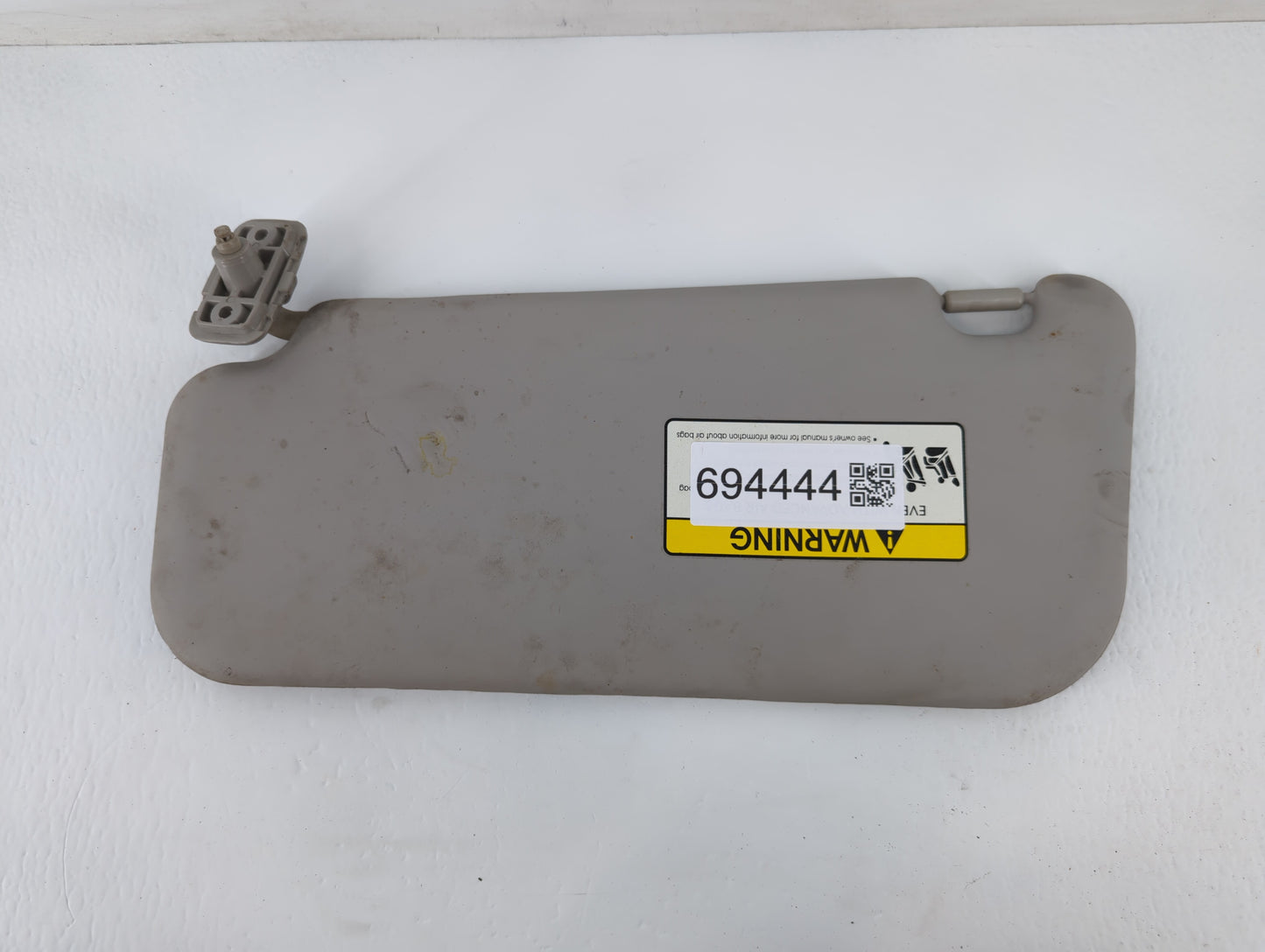 2010-2013 Kia Soul Sun Visor Shade Replacement Passenger Right Mirror Fits Fits 2010 2011 2012 2013 OEM Used Auto Parts - Oe