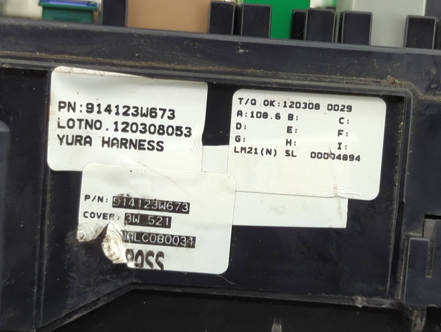 2011-2013 Kia Sportage Fusebox Fuse Box Panel Relay Module P/N:914123W673 Fits Fits 2011 2012 2013 OEM Used Auto Parts - Oem