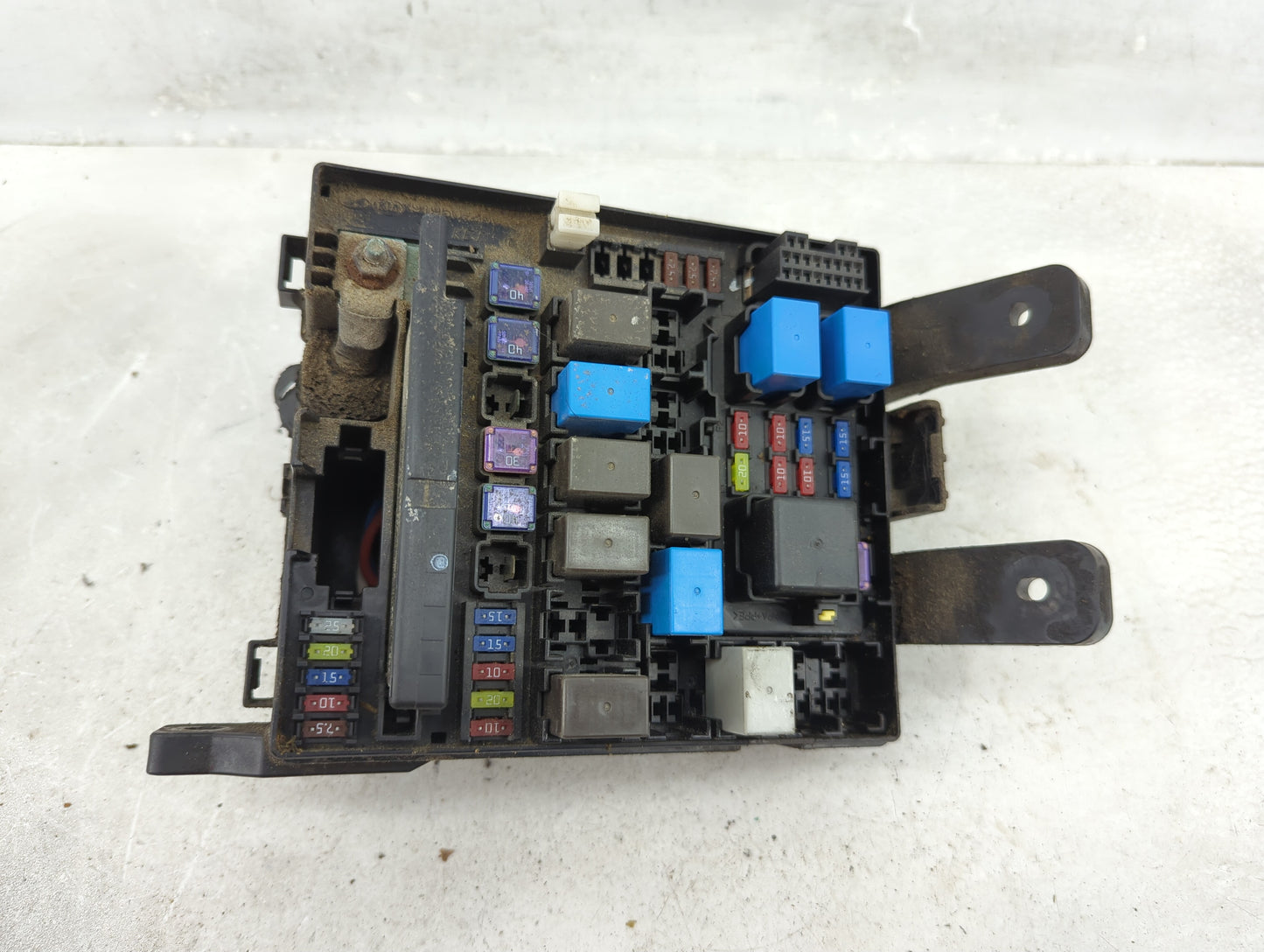 2011-2013 Kia Sportage Fusebox Fuse Box Panel Relay Module Fits Fits 2011 2012 2013 OEM Used Auto Parts - Oemusedautoparts1.