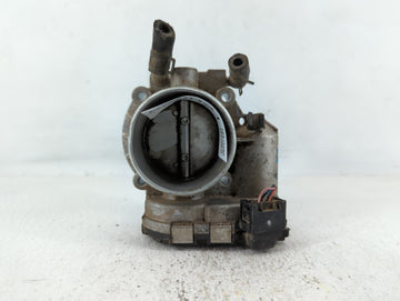 2011-2013 Kia Sportage Throttle Body P/N:35100-25400 Fits Fits 2006 2007 2008 2009 2010 2011 2012 2013 OEM Used Auto Parts -