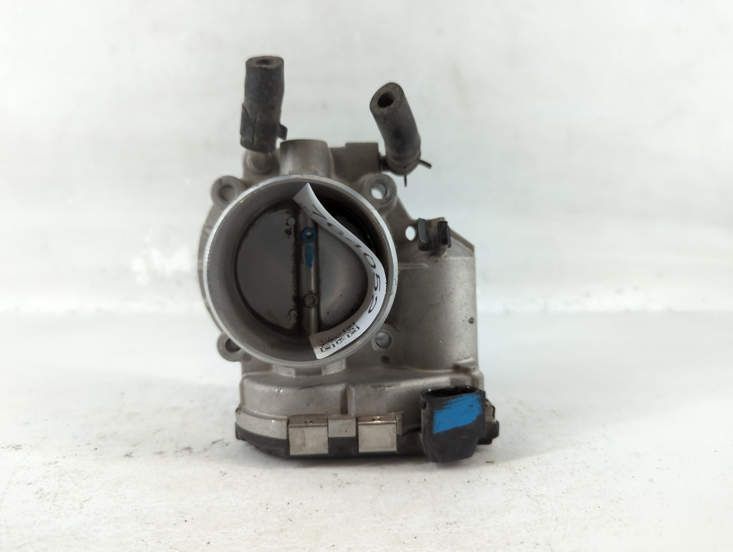 2011-2013 Kia Sportage Throttle Body P/N:35100-25400 Fits Fits 2006 2007 2008 2009 2010 2011 2012 2013 OEM Used Auto Parts -