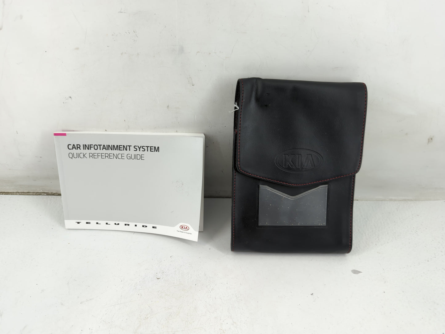 2012 Kia Telluride Owners Manual Book Guide P/N:S9MS7-BK001 OEM Used Auto Parts - Oemusedautoparts1.com