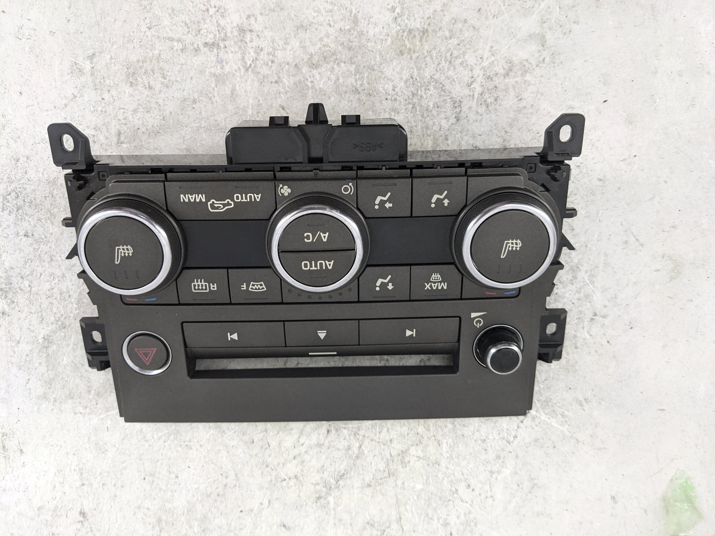 2012 Land Rover Evoque Climate Control Module Temperature AC/Heater Replacement P/N:BJ32-14C239-HC 110524-01 Fits Fits 2013 