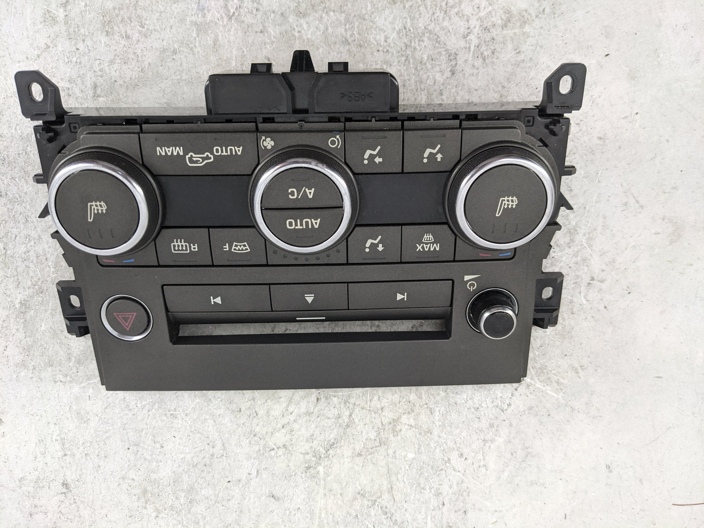2012 Land Rover Evoque Climate Control Module Temperature AC/Heater Replacement P/N:BJ32-14C239-HC 110524-01 Fits Fits 2013 