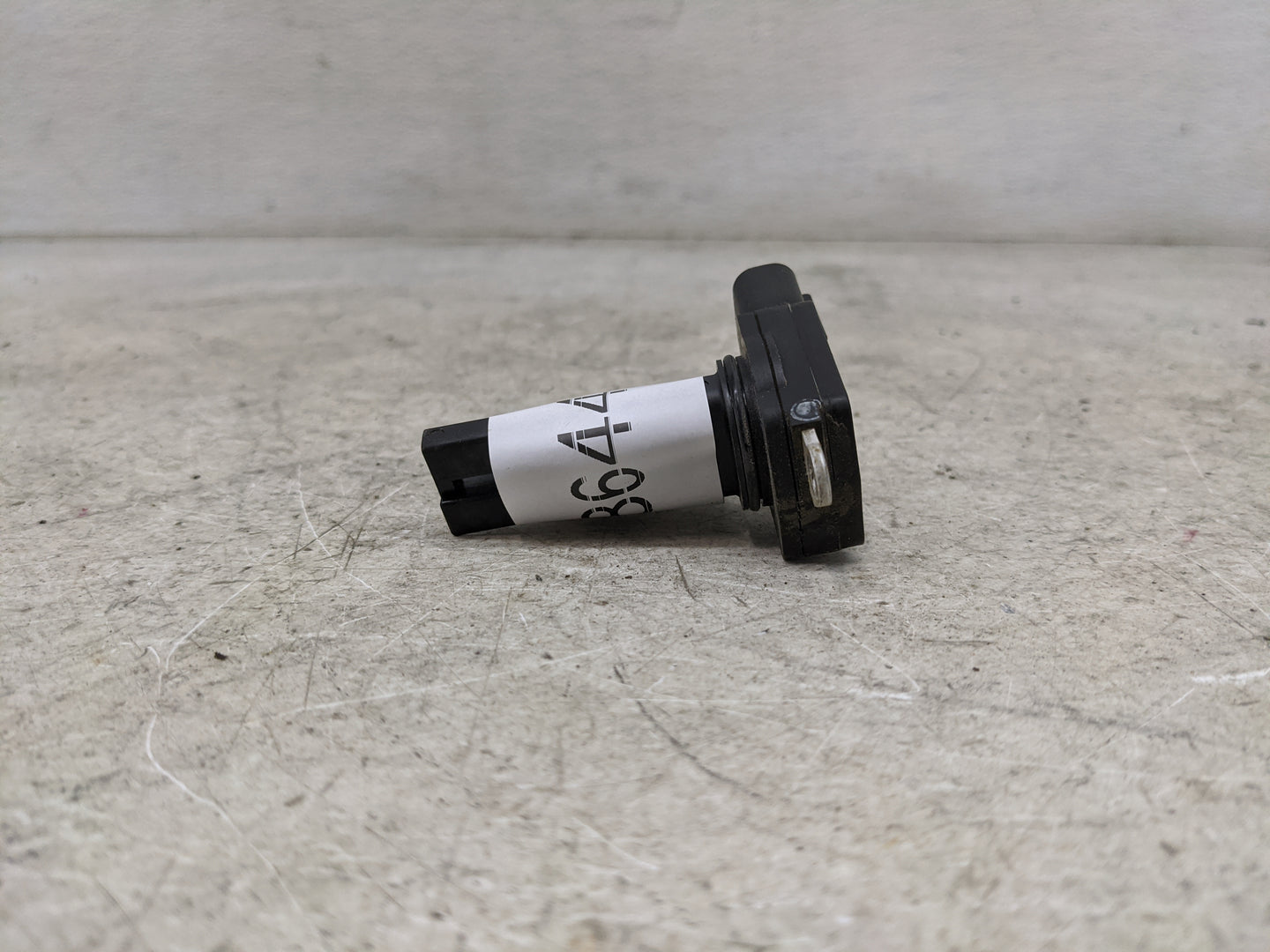 Land Rover Lr2 Mass Air Flow Meter Maf 1486441 - Oemusedautoparts1.com