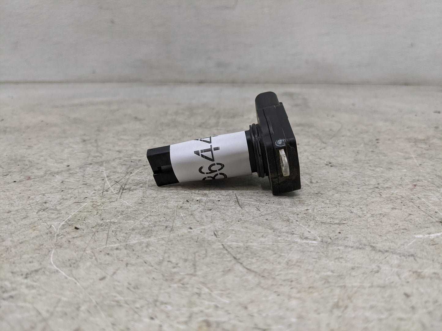 Land Rover Lr2 Mass Air Flow Meter Maf 1486441 - Oemusedautoparts1.com