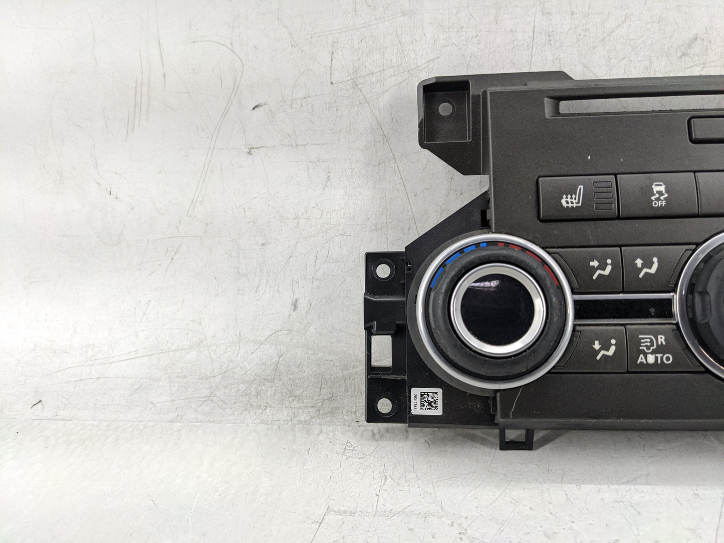 2010-2016 Land Rover Lr4 Climate Control Module Temperature AC/Heater Replacement P/N:CH22-14D071-AA CH22-19E900-NB Fits OEM