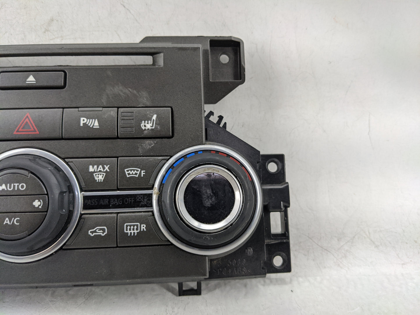 2010-2016 Land Rover Lr4 Climate Control Module Temperature AC/Heater Replacement P/N:CH22-14D071-AA CH22-19E900-NB Fits OEM