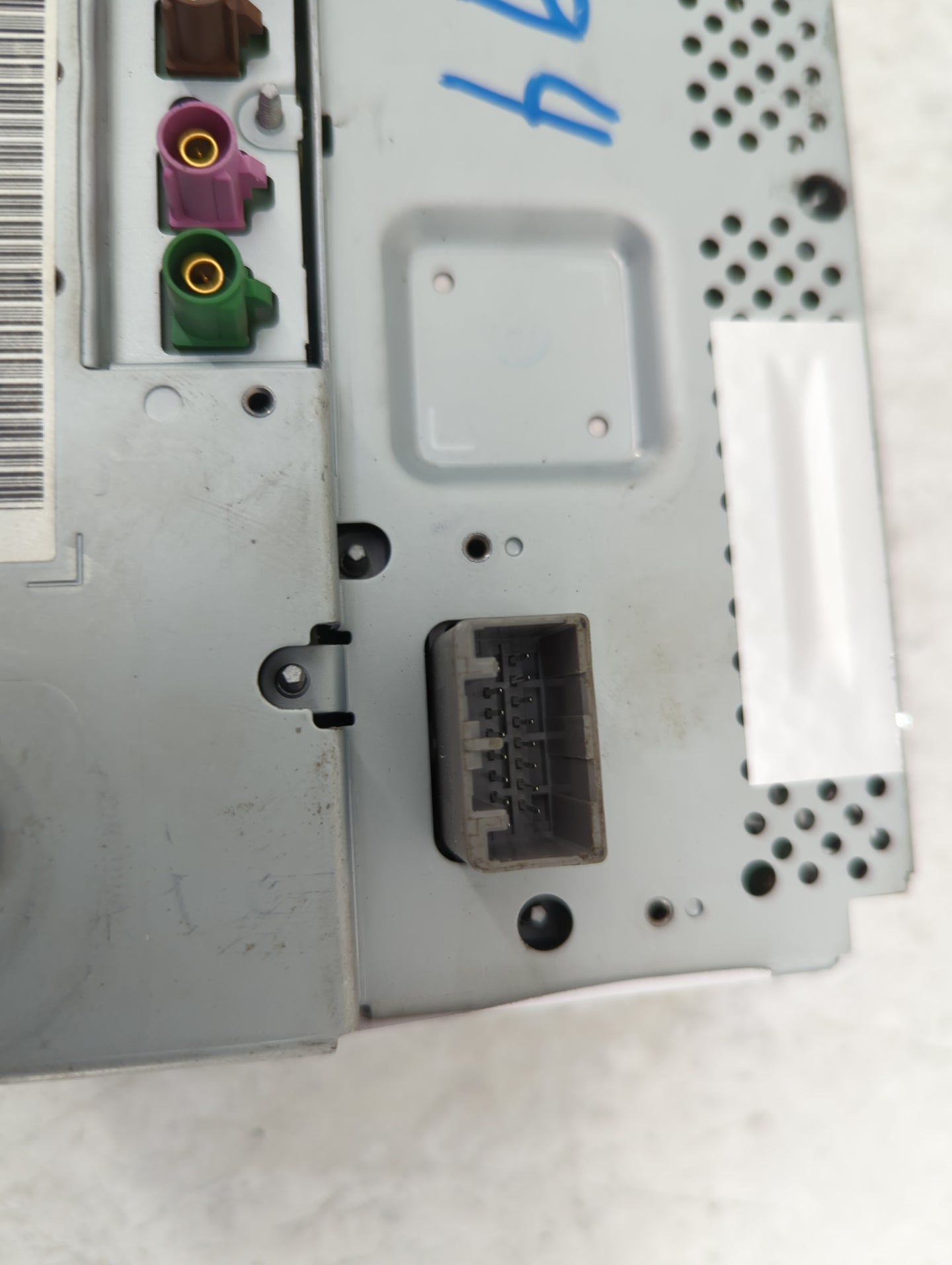 2012-2012 Land Rover Lr4 Information Display Screen - Oemusedautoparts1.com