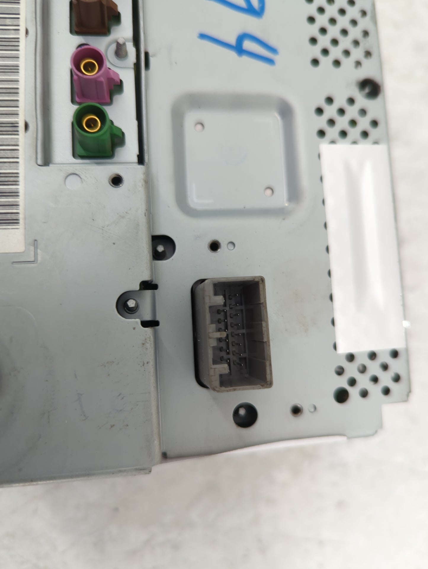 2012-2012 Land Rover Lr4 Information Display Screen - Oemusedautoparts1.com