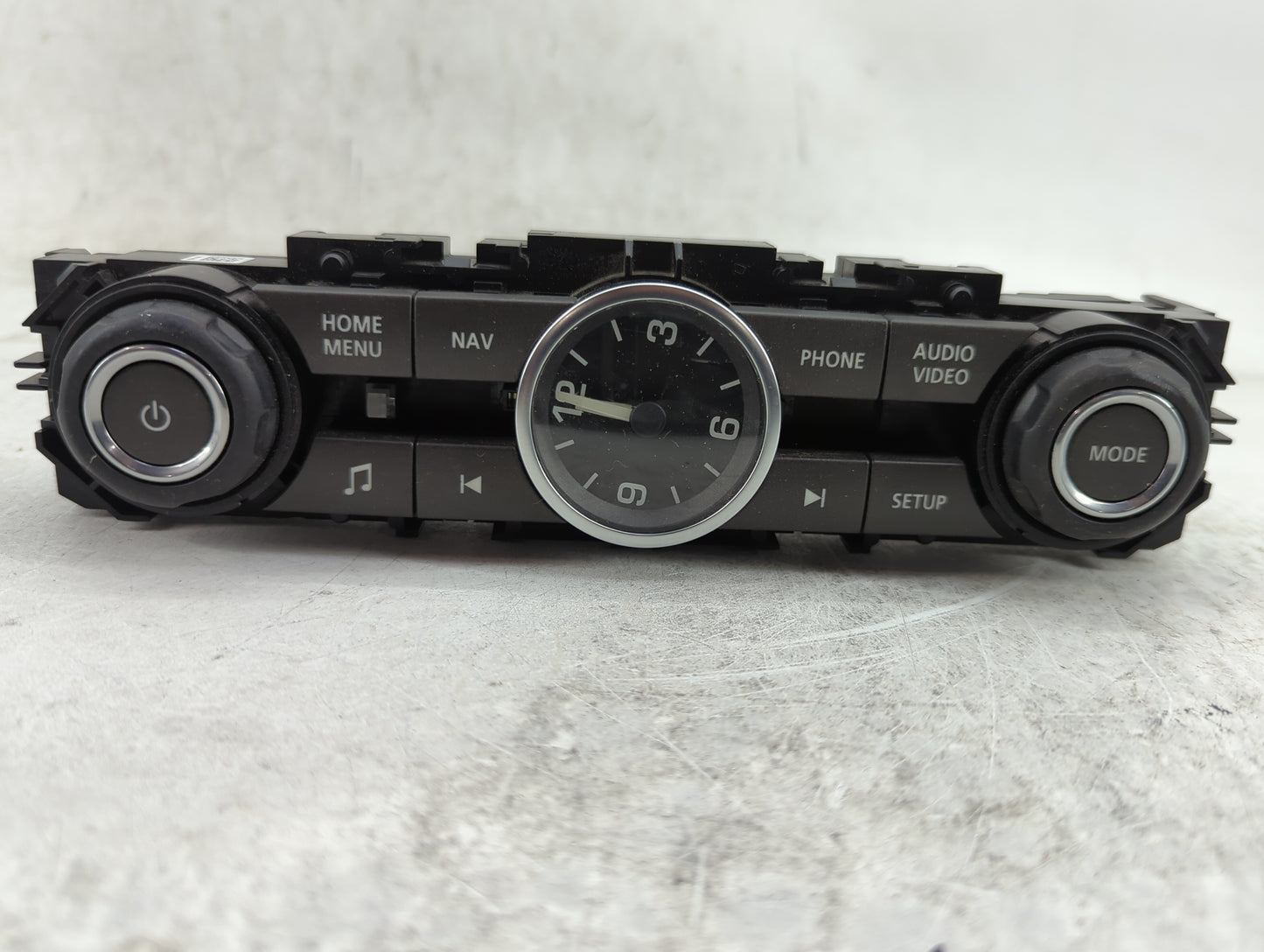 2010-2016 Land Rover Lr4 Climate Control Module Temperature AC/Heater Replacement P/N:AH42-15000-AH 4020110-04 Fits OEM Used