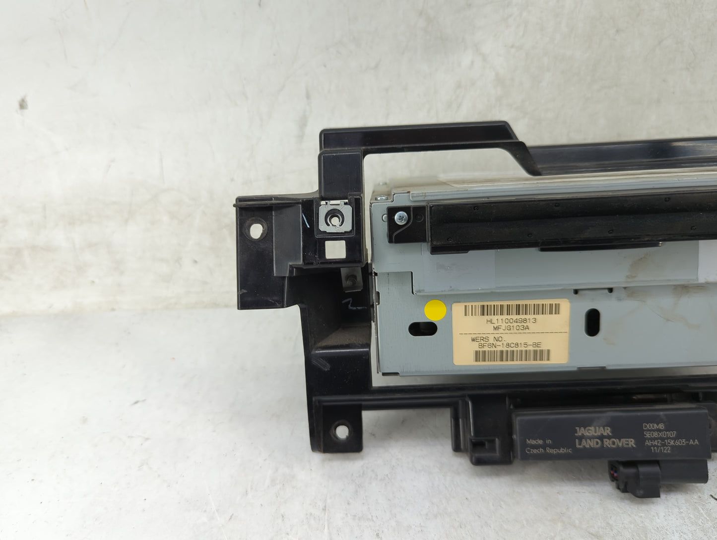2012-2016 Land Rover Lr4 Radio AM FM Cd Player Receiver Replacement P/N:BF6N-18C815-BE MFJG103A Fits Fits 2012 2013 2014 201