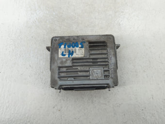 compare product 2010-2012 Land Rover Lr4 Headlight Ballast Head Light