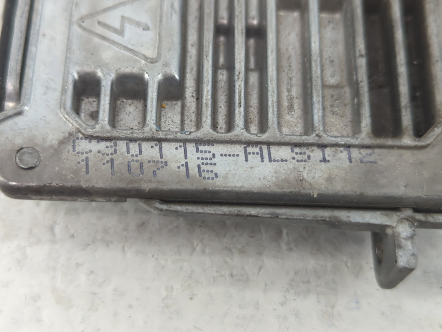 2010-2012 Land Rover Lr4 Headlight Ballast Head Light - Oemusedautoparts1.com