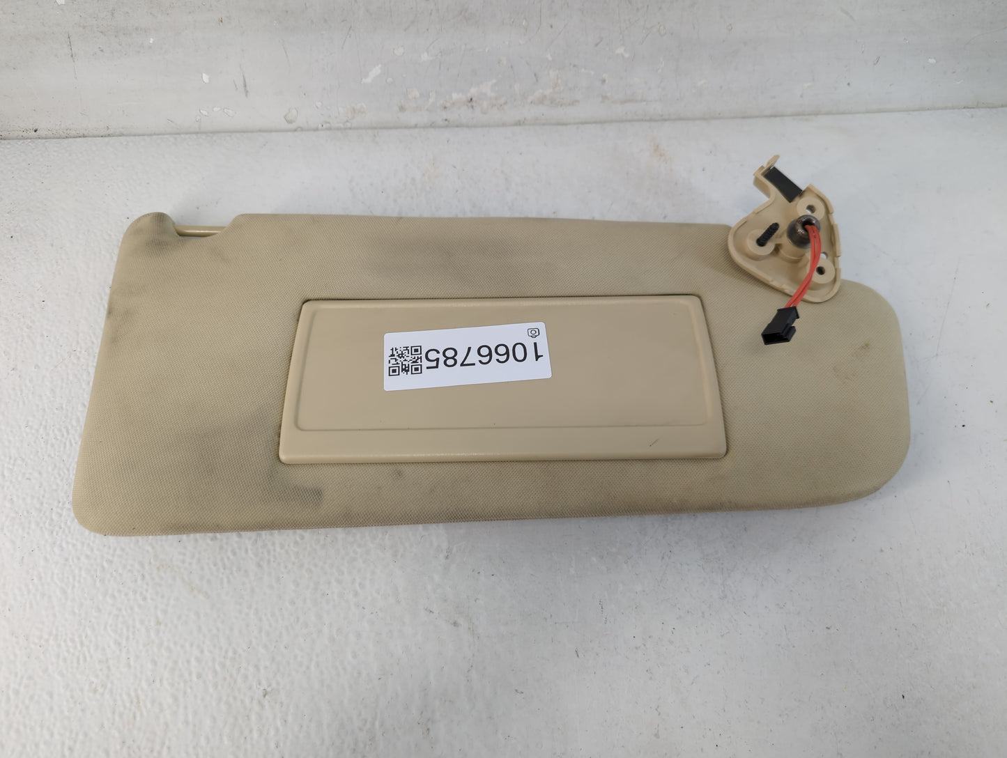 2010-2012 Land Rover Range Rover Sun Visor Shade Replacement Passenger Right Mirror Fits Fits 2010 2011 2012 OEM Used Auto P