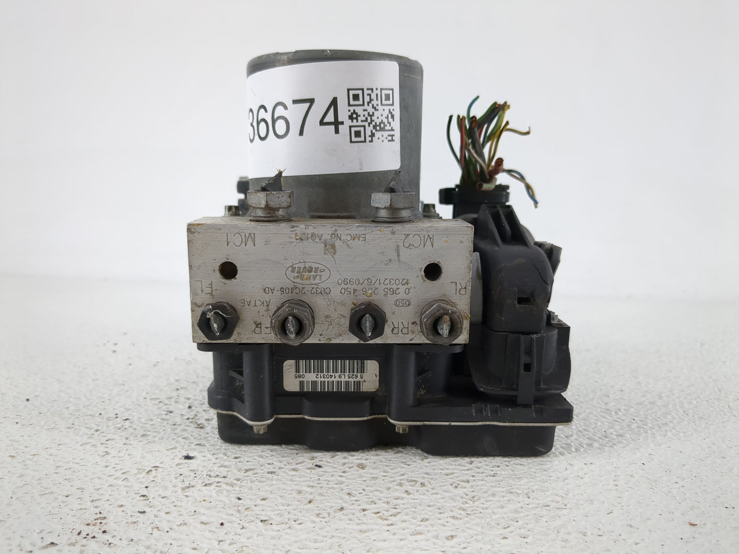 2010-2012 Land Rover Range Rover ABS Pump Control Module Replacement P/N:CH32-2C405-AD Fits Fits 2010 2011 2012 OEM Used Aut