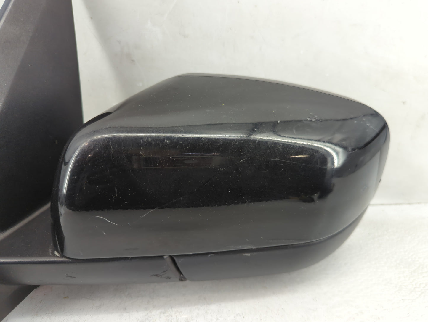 2010-2012 Land Rover Range Rover Driver Side View Mirror - Left Door Mirror OEM Used - Oemusedautoparts1.com