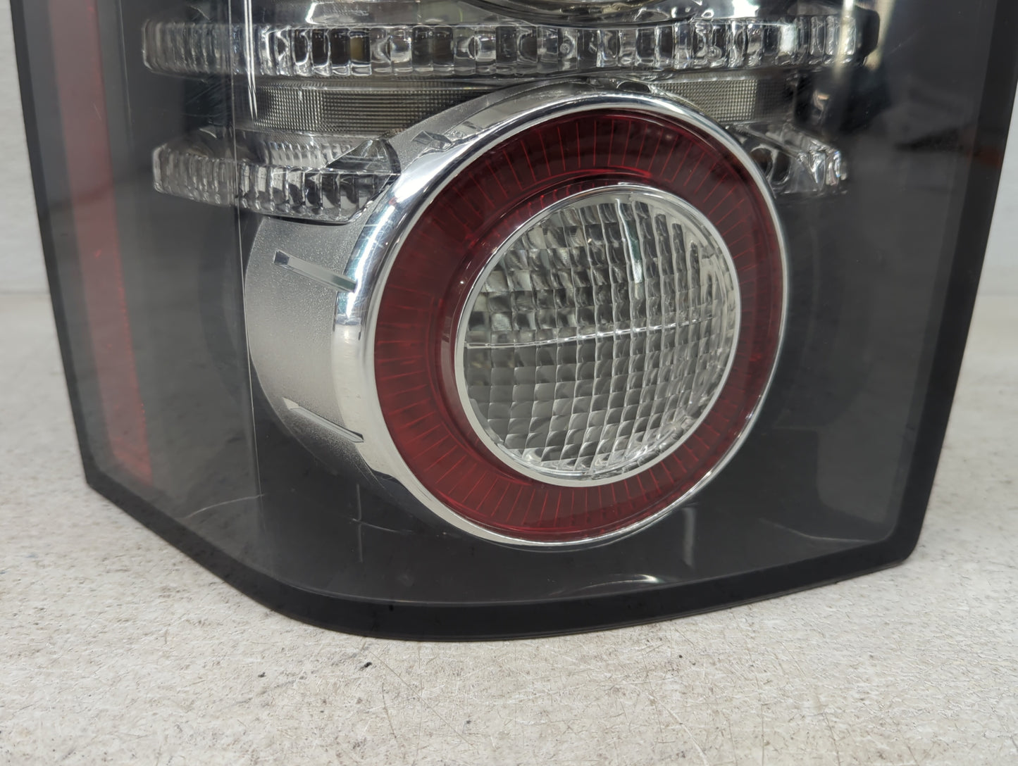 2012 Land Rover Range Rover Tail Light Assembly Driver Left OEM P/N:BAM8F2615 Fits OEM Used Auto Parts - Oemusedautoparts1.c