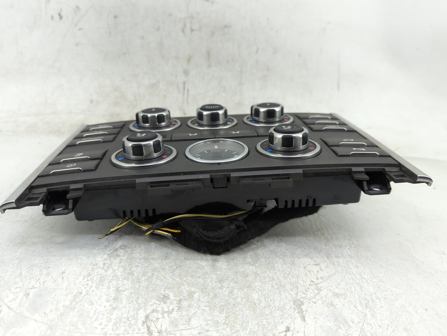 2010-2012 Land Rover Range Rover Radio AM FM Cd Player Receiver Replacement P/N:BH42-18D679-AC Fits Fits 2010 2011 2012 OEM 