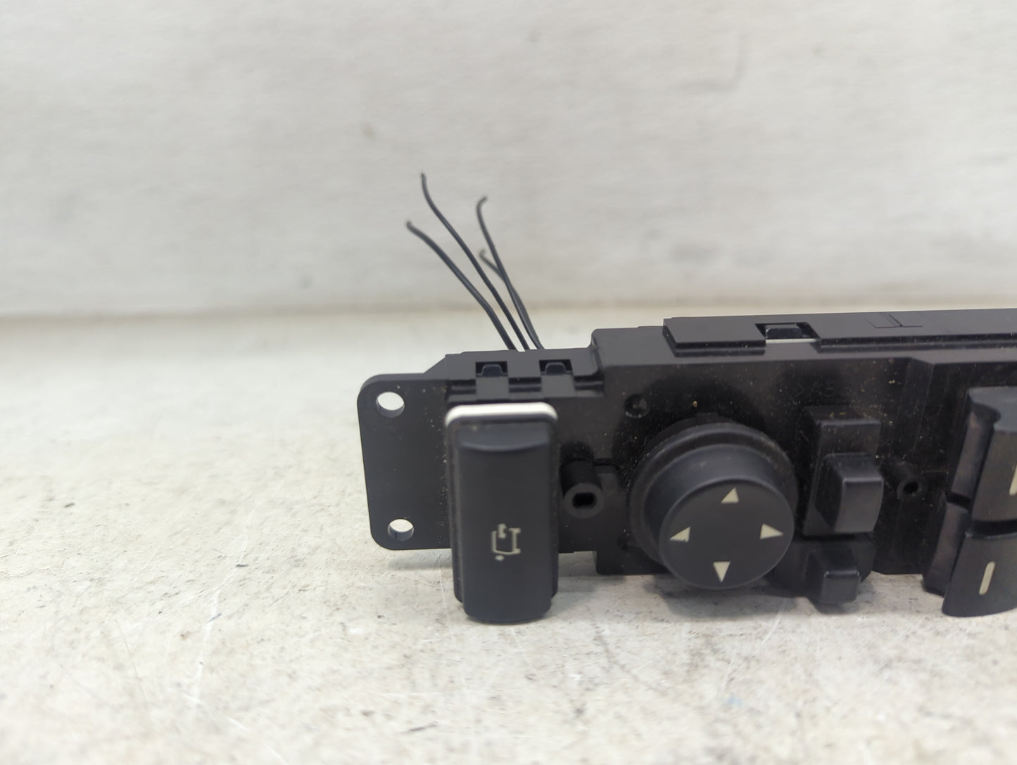 2010-2012 Land Rover Range Rover Master Power Window Switch Replacement Driver Side Left Fits Fits 2010 2011 2012 OEM Used A