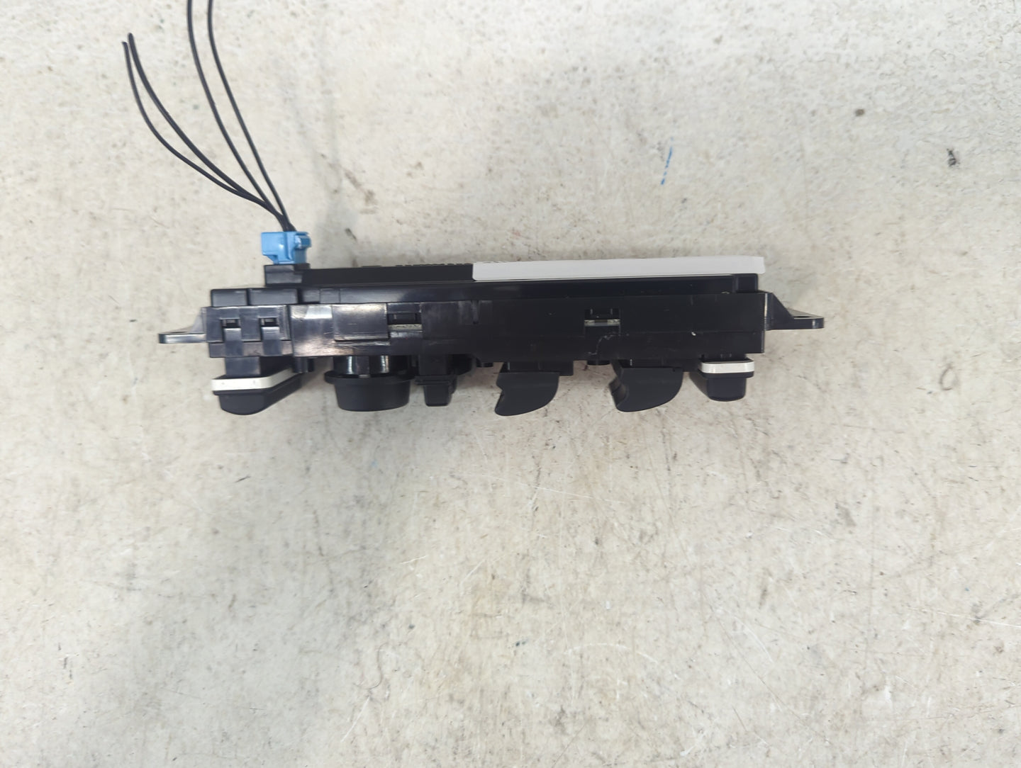 2010-2012 Land Rover Range Rover Master Power Window Switch Replacement Driver Side Left Fits Fits 2010 2011 2012 OEM Used A