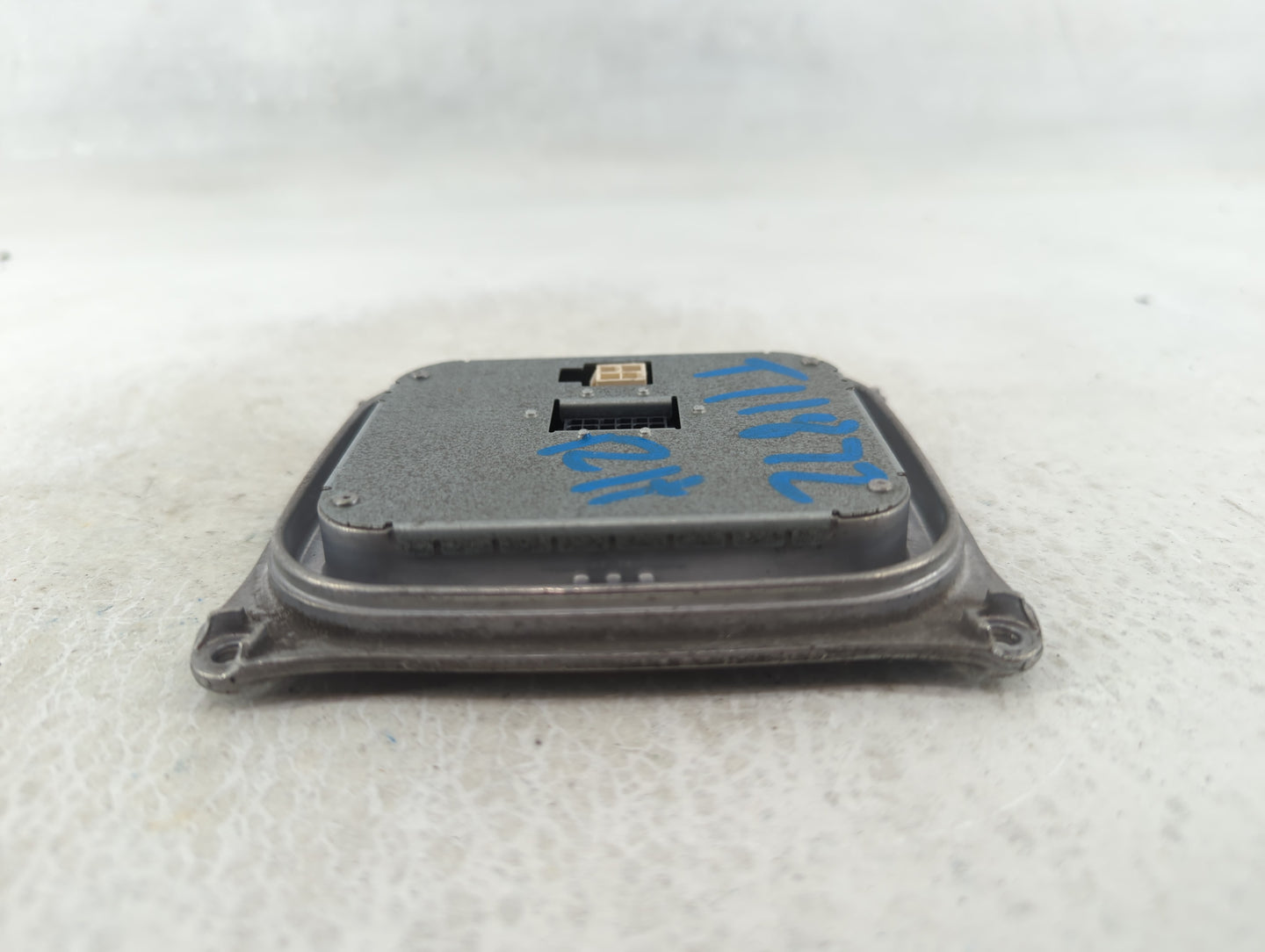 2010-2012 Land Rover Range Rover Headlight Ballast Head Light - Oemusedautoparts1.com
