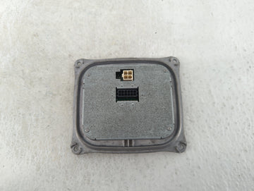 2010-2012 Land Rover Range Rover Headlight Ballast Head Light - Oemusedautoparts1.com
