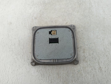 2010-2012 Land Rover Range Rover Headlight Ballast Head Light - Oemusedautoparts1.com