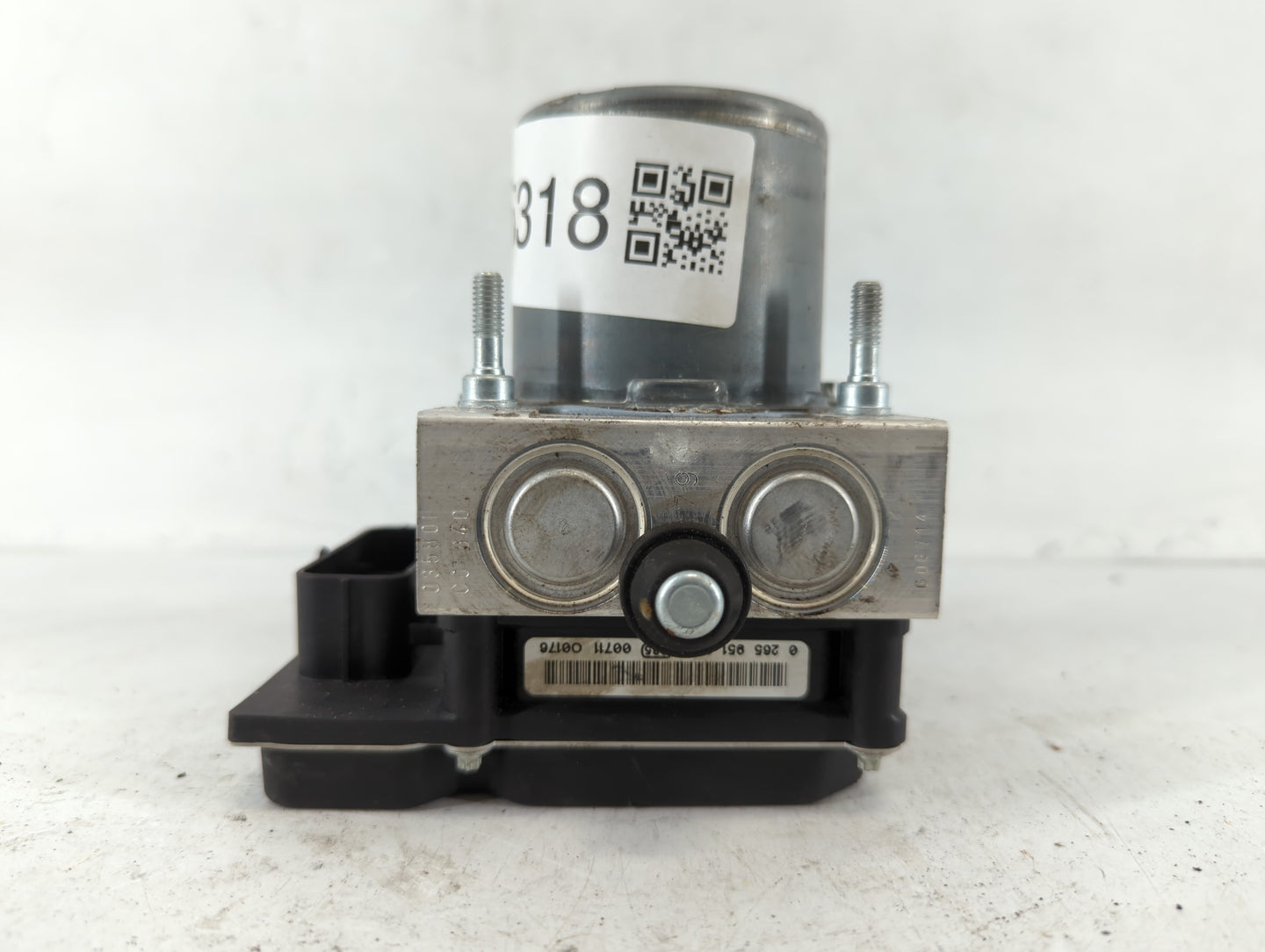 2011-2012 Land Rover Range Rover ABS Pump Control Module Replacement P/N:BH42-2C405-AE Fits Fits 2011 2012 OEM Used Auto Par