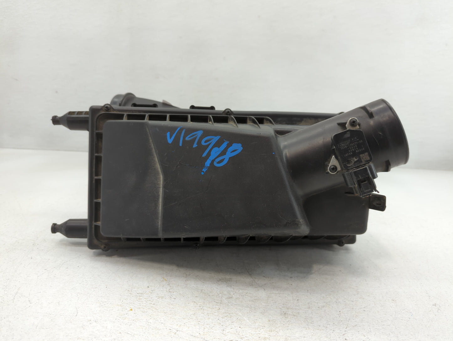 2010-2012 Land Rover Range Rover Air Cleaner Intake-duct Hose Tube - Oemusedautoparts1.com