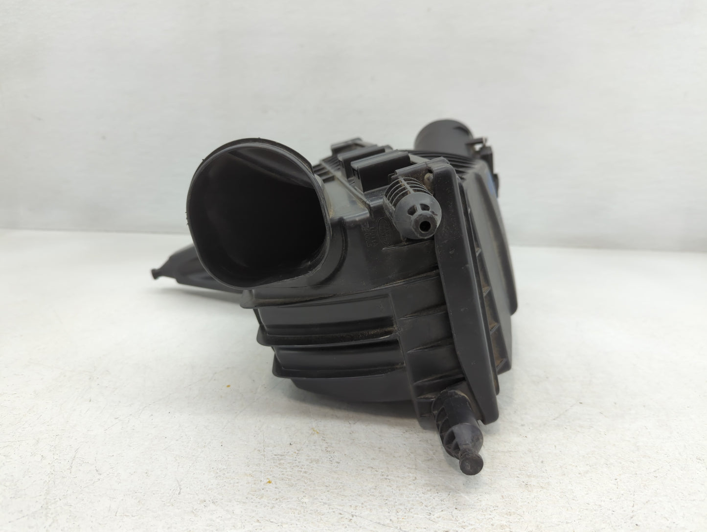 2010-2012 Land Rover Range Rover Air Cleaner Intake-duct Hose Tube - Oemusedautoparts1.com