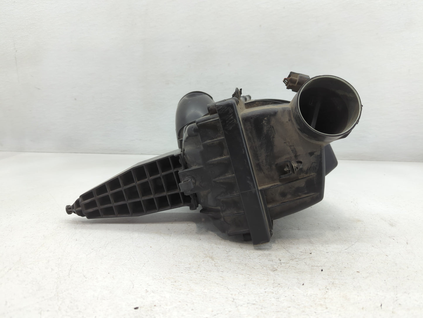 2010-2012 Land Rover Range Rover Air Cleaner Intake-duct Hose Tube - Oemusedautoparts1.com