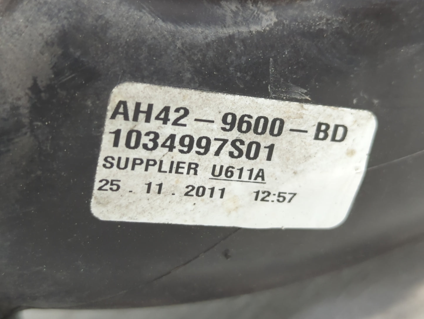 2010-2012 Land Rover Range Rover Air Cleaner Intake-duct Hose Tube - Oemusedautoparts1.com