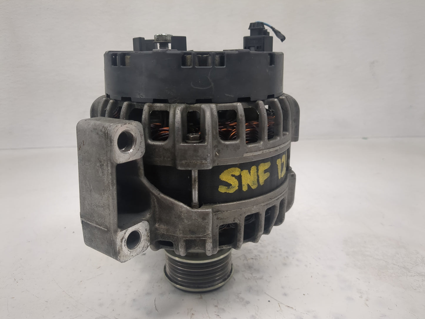 2012-2017 Land Rover Range Rover Evoque Alternator Replacement Generator Charging Assembly Engine OEM P/N:BJ32-10300-CB Fits